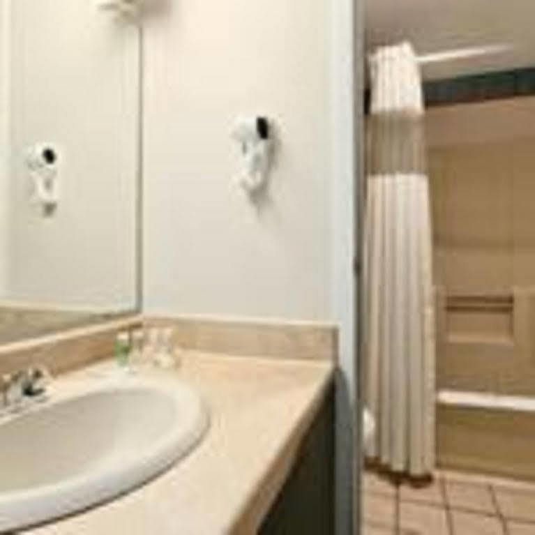 Diamond Carlisle Otel Dış mekan fotoğraf